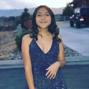 Meet your Posher, Ana